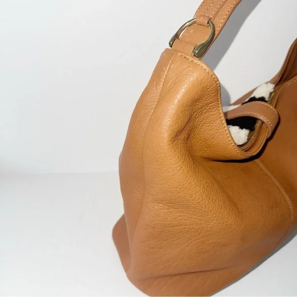 Clever Carriage Tan Leather Hobo Bag Shearling Detail EarPod Case Cowboy Rodeo - Picture 6 of 14